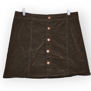 Celebrity Pink Corduroy Mini Skirt in Green size 11